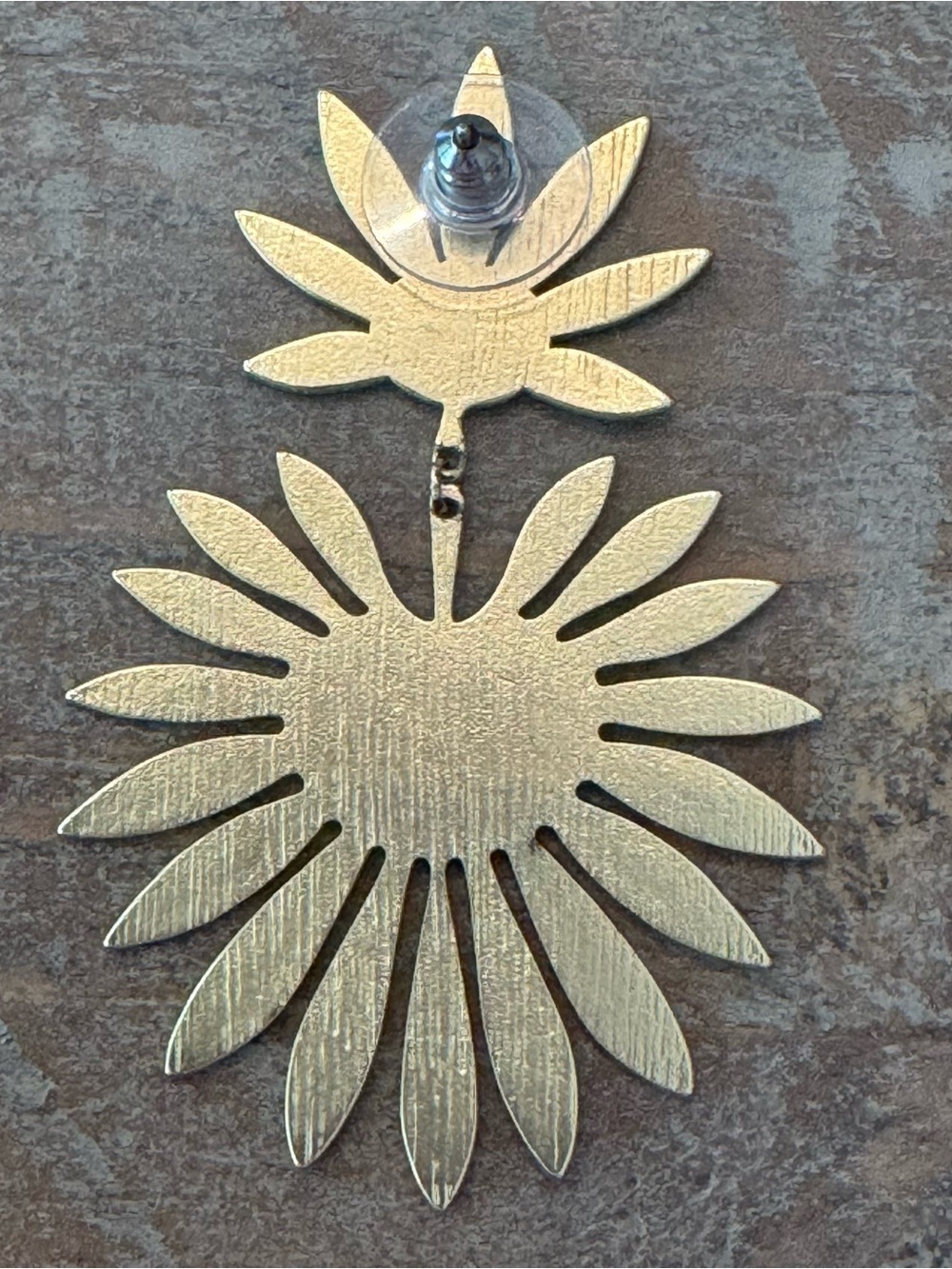 Spartina 449 Palmetto Earrings - Picture 5 of 5